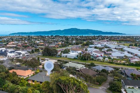 Photo of property in 6 Stella Court, Paraparaumu, 5032