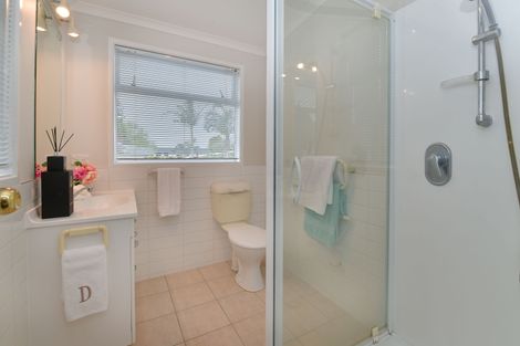 Photo of property in 57 Hatton Road, Orewa, 0931