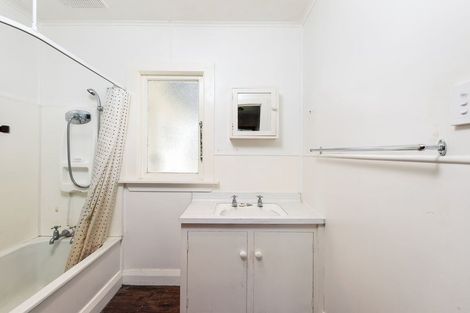 Photo of property in 4 Moorhouse Street, Waimate, 7924