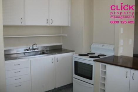 Photo of property in 1/56 Eglinton Road, The Glen, Dunedin, 9011