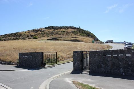 Photo of property in 2 Kaioruru Lane, Charteris Bay, Governors Bay, 8971