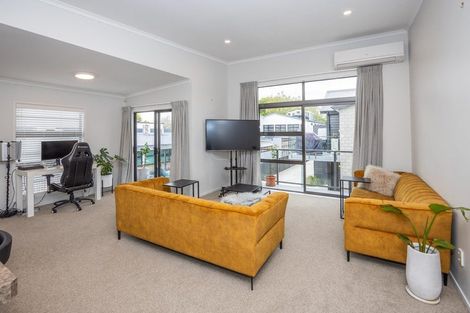 Photo of property in 4/17 Cook Street, Hamilton East, Hamilton, 3216