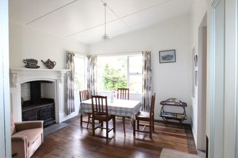 Photo of property in 2 Cambridge Street, Pahiatua, 4910