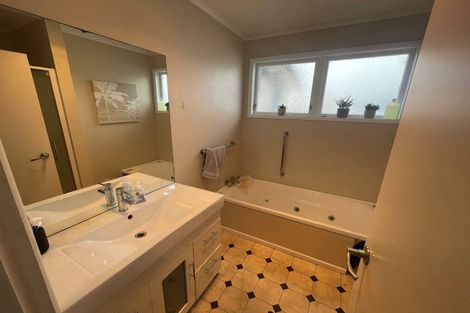 Photo of property in 57 Mangati Road, Bell Block, New Plymouth, 4312