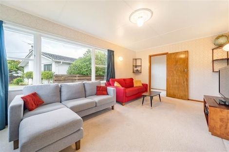 Photo of property in 30 Karamu Crescent, Wainuiomata, Lower Hutt, 5014