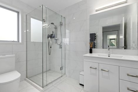 Photo of property in 67 Braid Road, St Andrews, Hamilton, 3200