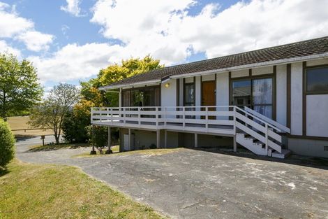 Photo of property in 18 Invergarry Road, Hilltop, Taupo, 3330