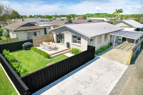 Photo of property in 23 Hinton Road, Taradale, Napier, 4112