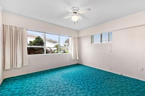 Photo of property in 452 Point Chevalier Road, Point Chevalier, Auckland, 1022