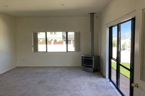 Photo of property in 22 Jordan Street, Island Bay, Wellington, 6023