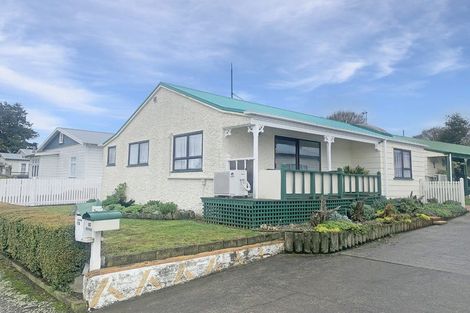 Photo of property in 5a Tennyson Street, Dannevirke, 4930