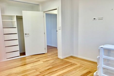 Photo of property in 29 Sylvan Crescent, Te Atatu South, Auckland, 0610