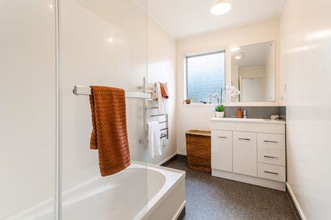 Photo of property in 10 Rakatau Place, Ruakaka, 0116