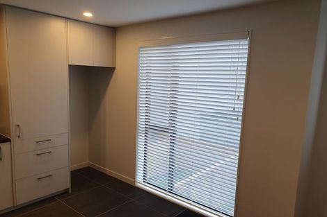 Photo of property in 35 John Street, Stokes Valley, Lower Hutt, 5019