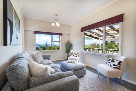 Photo of property in 34 Poto Road, Normandale, Lower Hutt, 5010