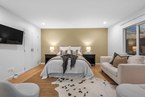 Photo of property in 1777 State Highway 16, Helensville, 0875