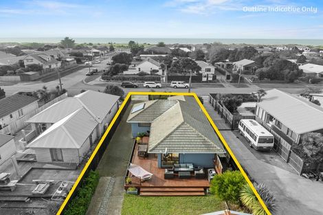 Photo of property in 156 Pine Avenue, South New Brighton, Christchurch, 8062