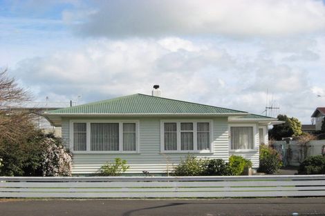 Photo of property in 43 Totara Street, Tawhero, Whanganui, 4501
