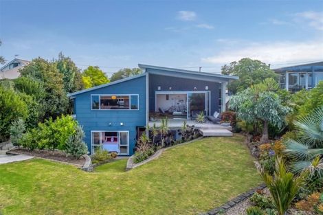 Photo of property in 98 Clovelly Road, Bucklands Beach, Auckland, 2012