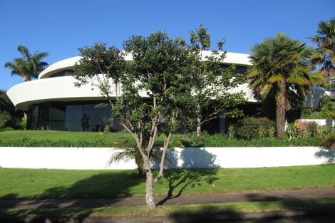 Photo of property in 27 Marguerita Place, West Harbour, Auckland, 0618