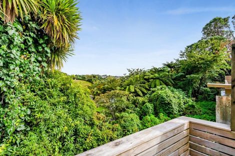 Photo of property in 13f York Crescent, Westown, New Plymouth, 4310