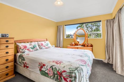 Photo of property in 14 Ferndale Place, Feilding, 4702