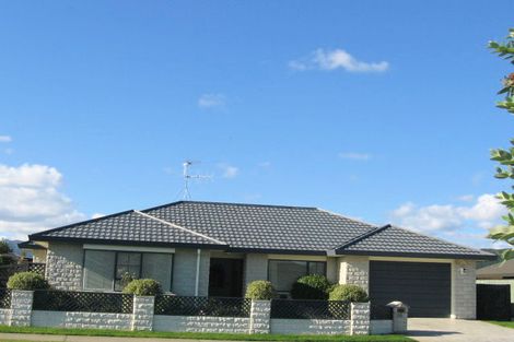 Photo of property in 61b Guildford Drive, Paraparaumu, 5032