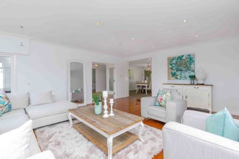 Photo of property in 26 Bucklands Beach Road, Bucklands Beach, Auckland, 2012