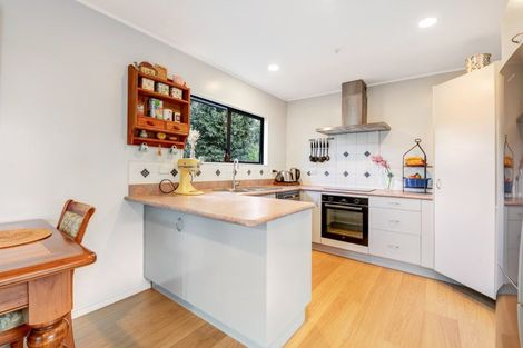 Photo of property in 23 Jelas Road, Red Beach, 0932