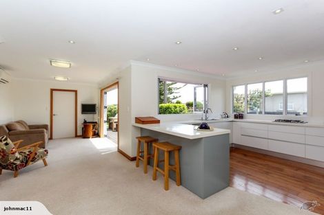 Photo of property in 30 Sackville Street, Fitzroy, New Plymouth, 4312