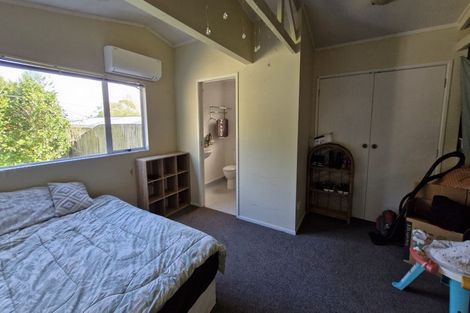 Photo of property in 461 Paremoremo Road, Paremoremo, Auckland, 0632