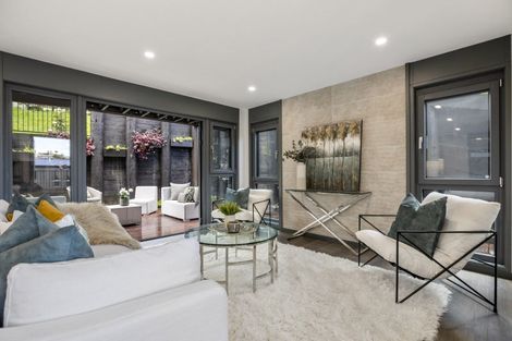 Photo of property in 48a Peter Terrace, Castor Bay, Auckland, 0620