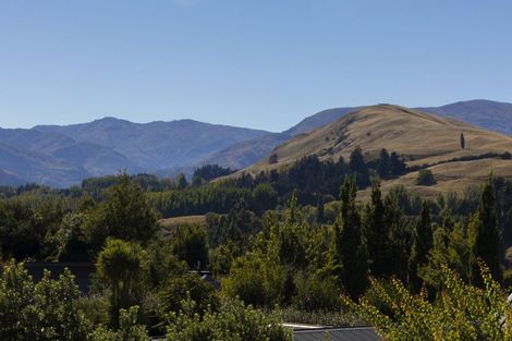 Photo of property in 6 Cockerell Lane, Lower Shotover, Queenstown, 9371