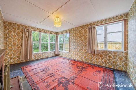 Photo of property in 35 Farmer Crescent, Taita, Lower Hutt, 5011