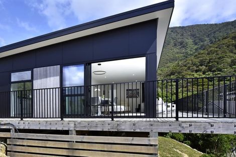 Photo of property in 3203 Archers Road, Tennyson Inlet, 7195