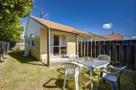 Photo of property in 2/80 Latham Street, Marewa, Napier, 4110