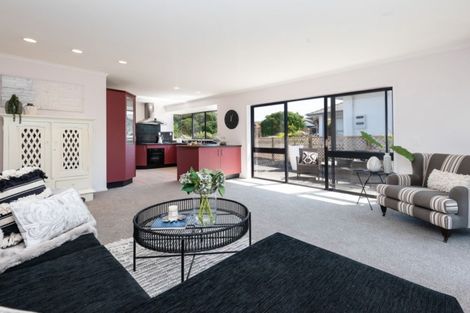 Photo of property in 26 Nicholas Road, Somerville, Auckland, 2014