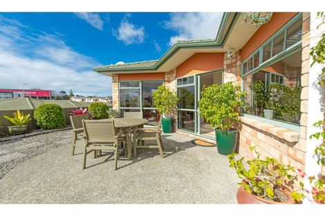 Photo of property in 87a Elan Place, Stanmore Bay, Whangaparaoa, 0932