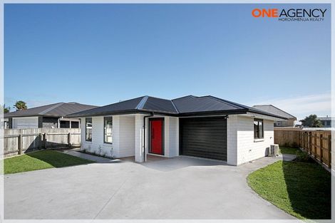 Photo of property in 14a Awahou Place, Foxton, 4814