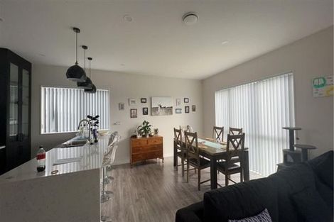 Photo of property in 10 Takurua Terrace, Orewa, 0931