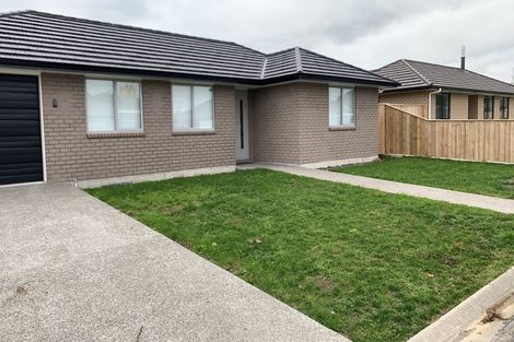 Photo of property in 12 Tarata Grove, Lansdowne, Masterton, 5810
