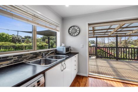 Photo of property in 57 Hauraki Road, Leigh, Warkworth, 0985