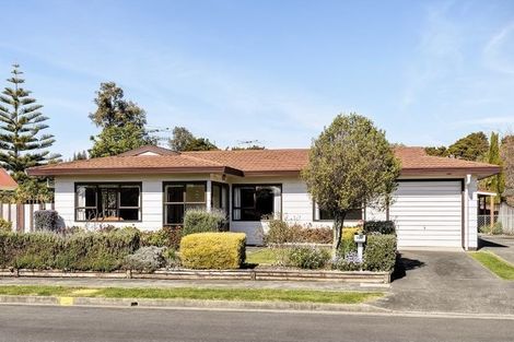 Photo of property in 10a Taylor Avenue, Motueka, 7120