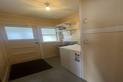 Photo of property in 92 Clyde Street, Balclutha, 9230