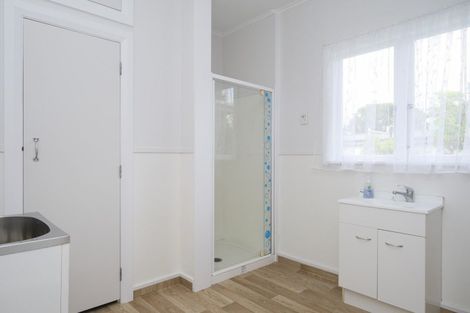 Photo of property in 18 Swinburn Street, Dannevirke, 4930