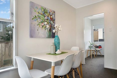 Photo of property in 11 Oriana Avenue, Lynfield, Auckland, 1042