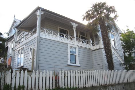 Photo of property in 2 Cameron Road, Bluff Hill, Napier, 4110