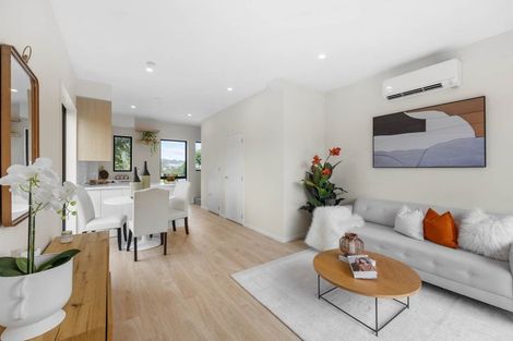 Photo of property in 3/21 Hetherington Road, Ranui, Auckland, 0612