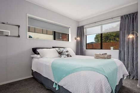 Photo of property in 8a Ascot Place, Mount Maunganui, 3116