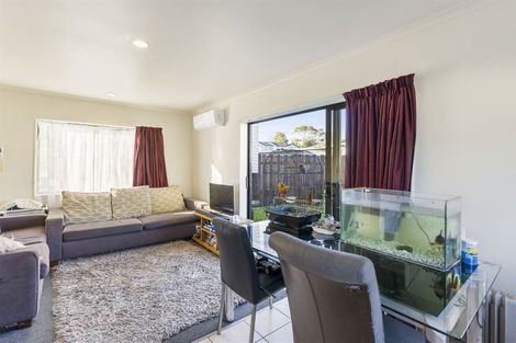 Photo of property in 37 Minaret Drive, Bucklands Beach, Auckland, 2014